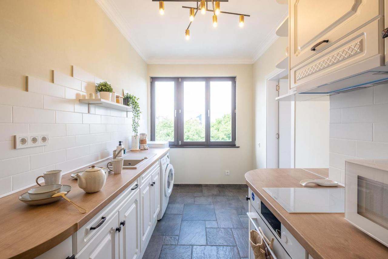 Sunrise 1Bdrm View Apartment Ndk Congress Centre โซเฟีย ภายนอก รูปภาพ